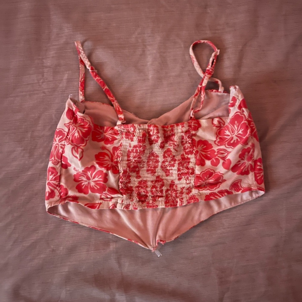 Never worn - Picture 2 of 2